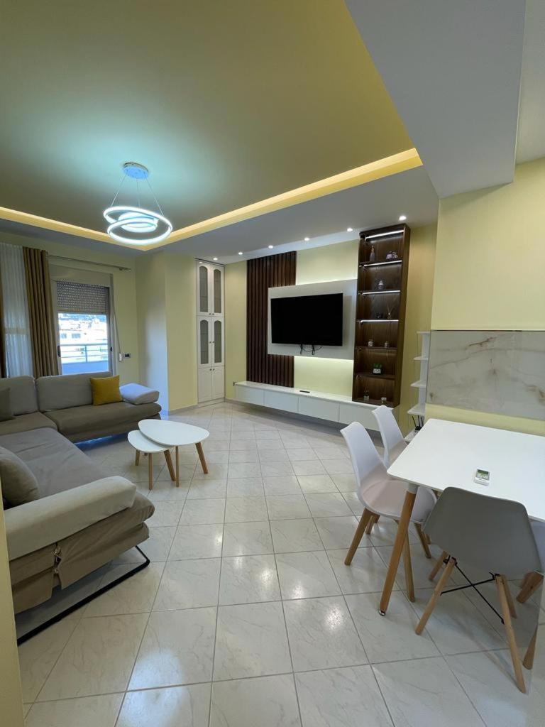 Kathleen Holidays Appartaments * Vlore